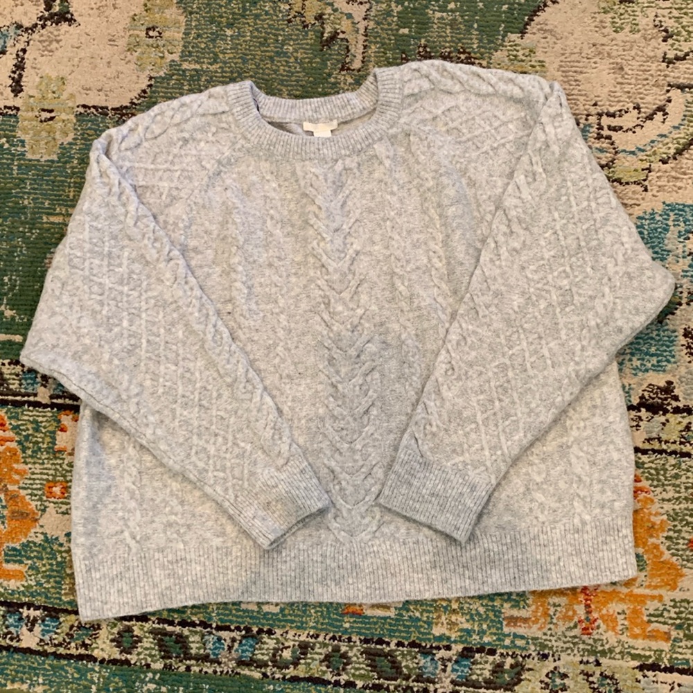 H&M sweater, 62 acrylic 28 poly 8 wool 2 elestame